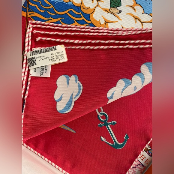 Hermes Sur Mon Nuage scarf 90 Rose Vif / Bleu / Multicolore - Picture 9 of 13